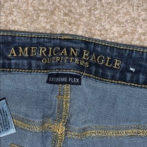 American Eagle blue jeans